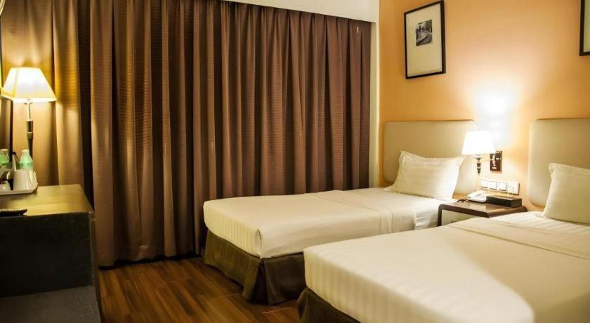 Ritz Garden Hotel Ipoh Kültér fotó