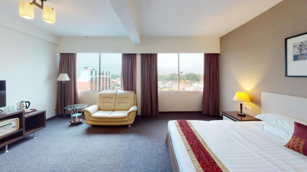 Ritz Garden Hotel Ipoh Kültér fotó