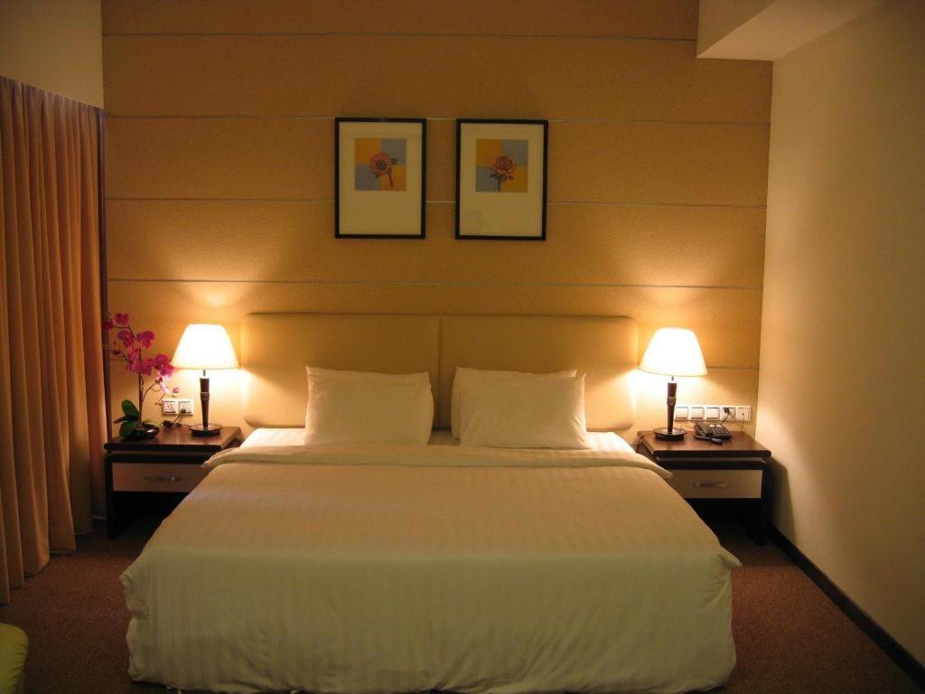 Ritz Garden Hotel Ipoh Kültér fotó