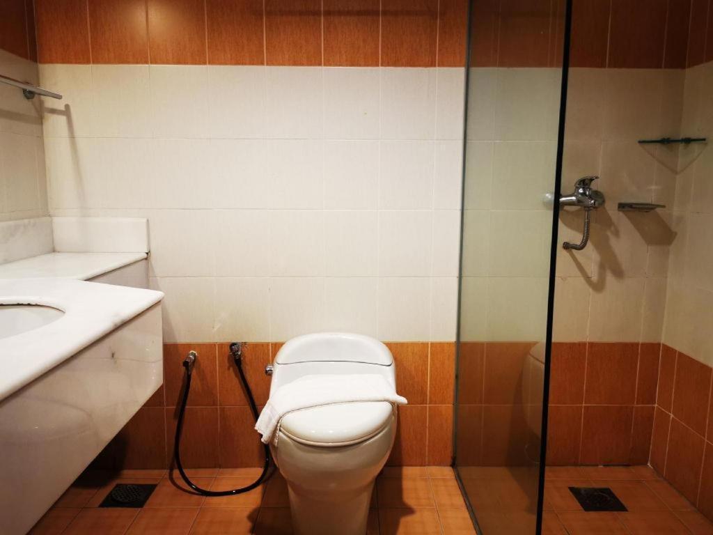 Ritz Garden Hotel Ipoh Kültér fotó
